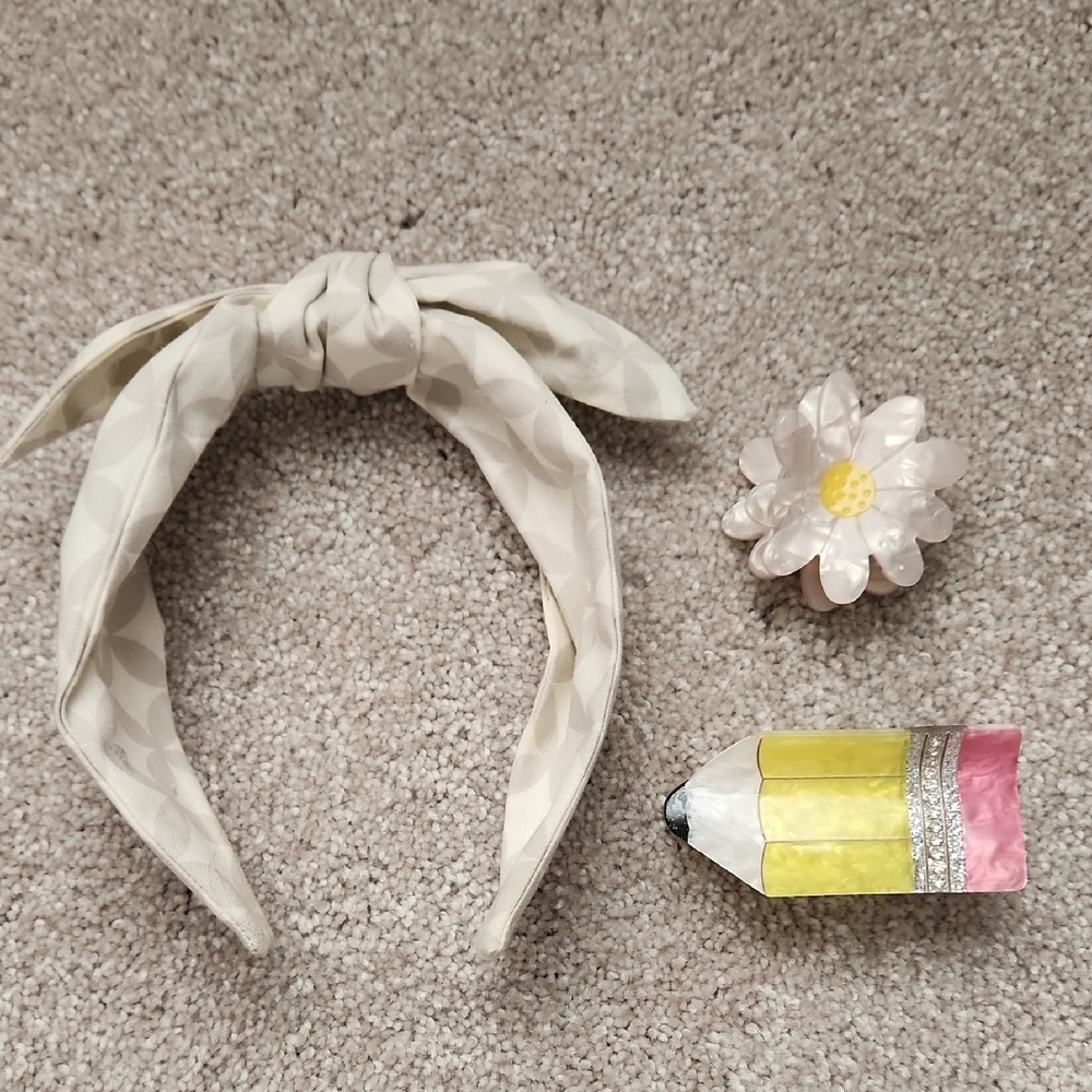 Headband And Hair Clips Accessory Set
